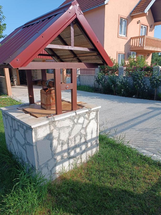 Calm Nest Apartment Niksic Exterior photo